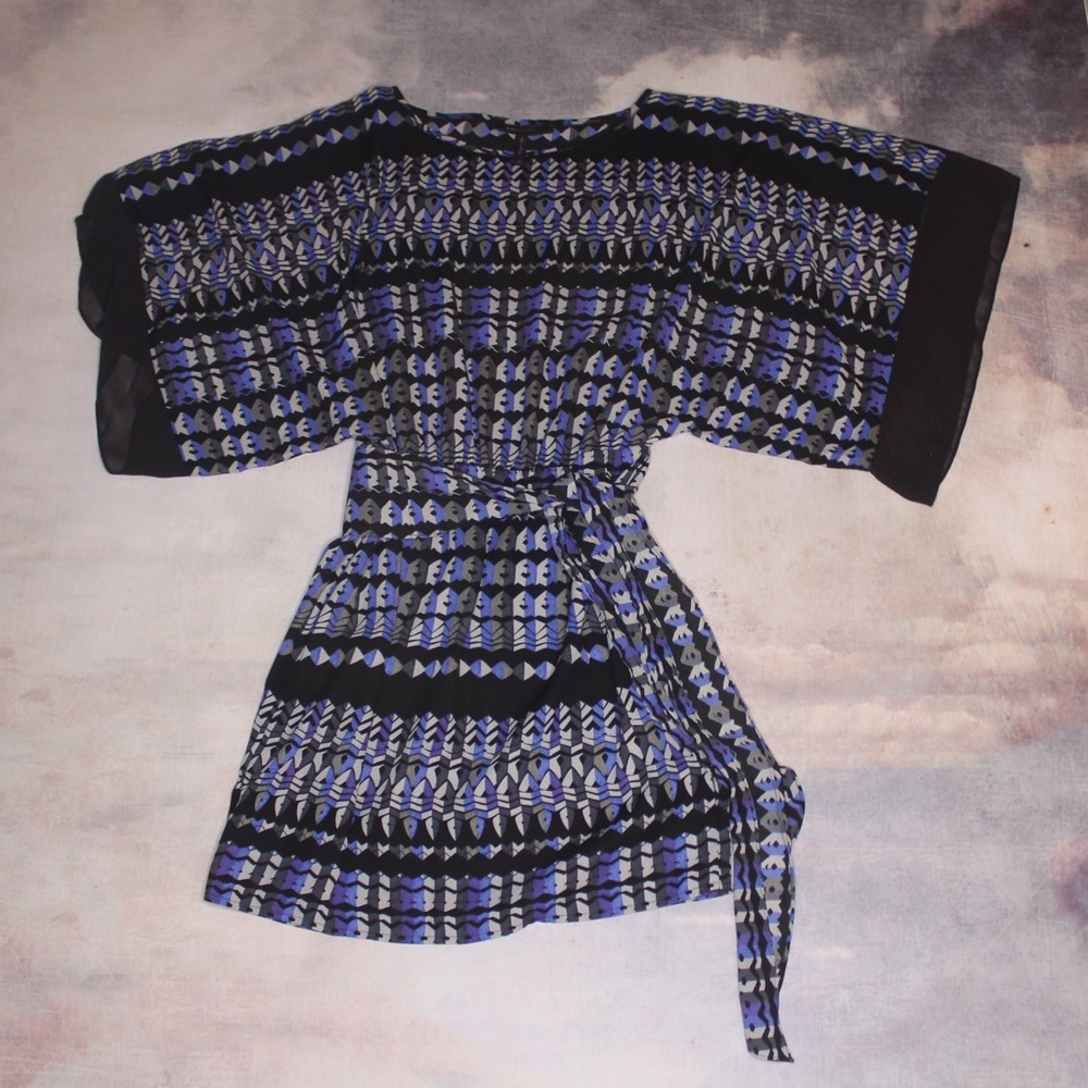 BCBGMaxAzria - Picture 3 of 5
